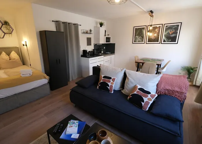 Cozy Jungle Fever - Modernes Apartment Mit Eigenem Parkplatz