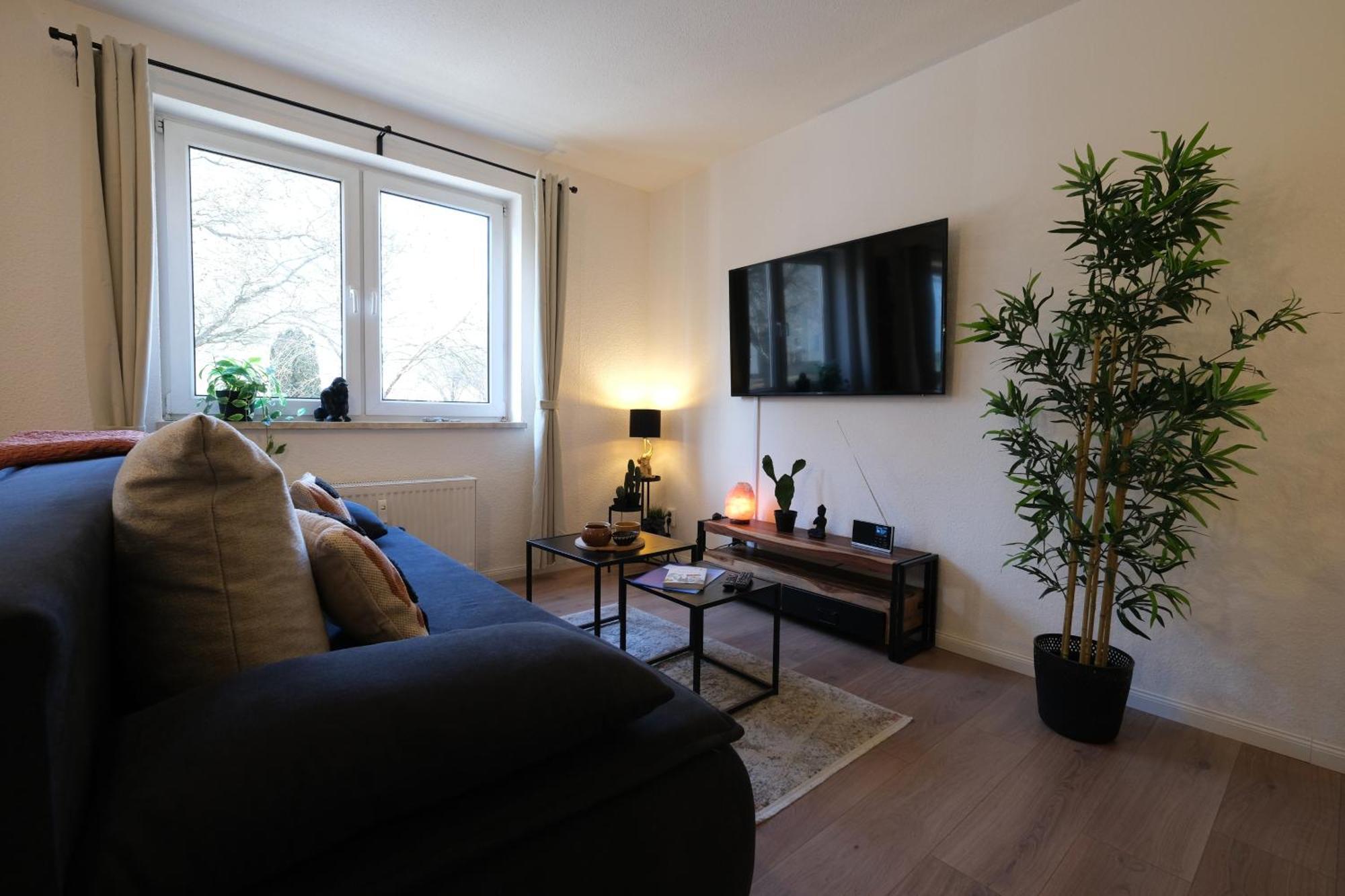 Apartment Cozy Jungle Fever - Modernes Mit Eigenem Parkplatz Magdeburg
